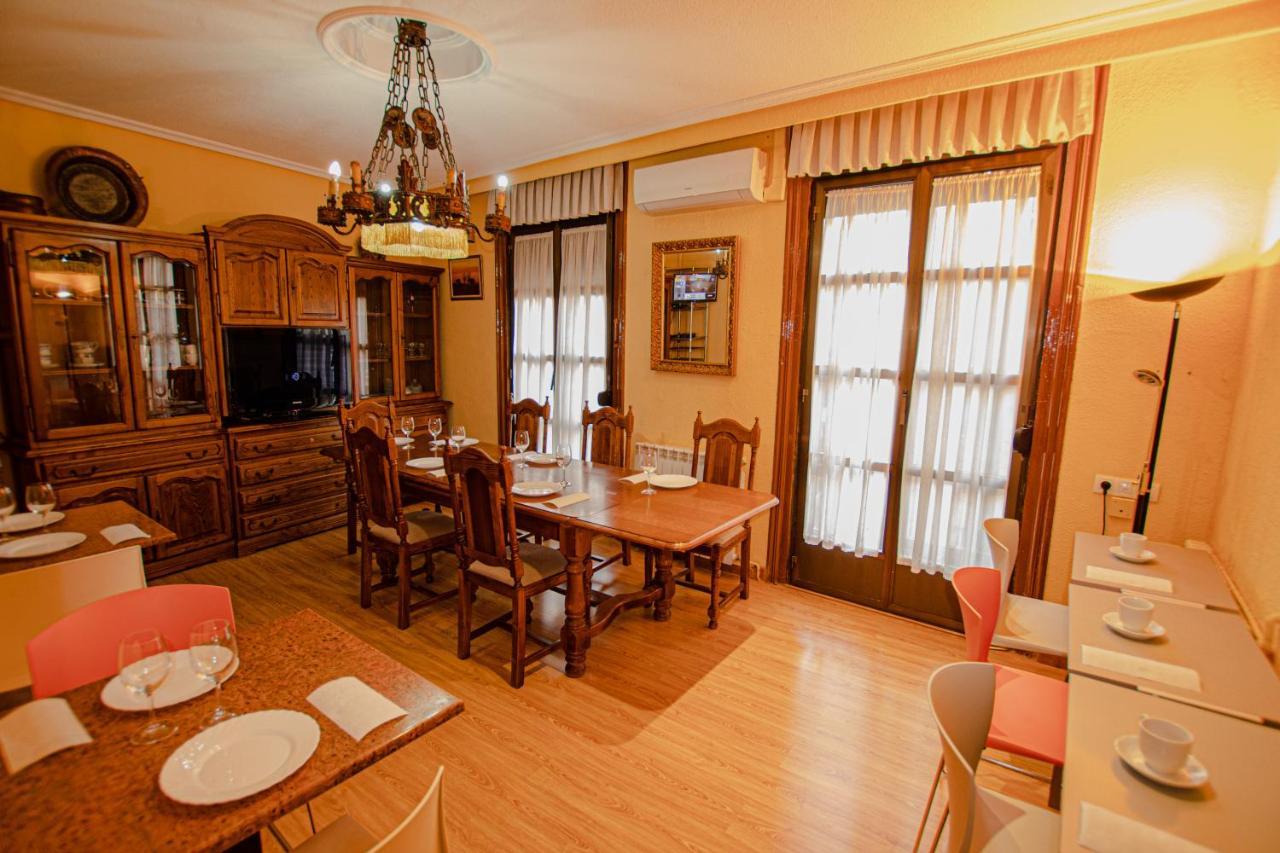 Residencia Salamanca Universitaria Hotel Ngoại thất bức ảnh