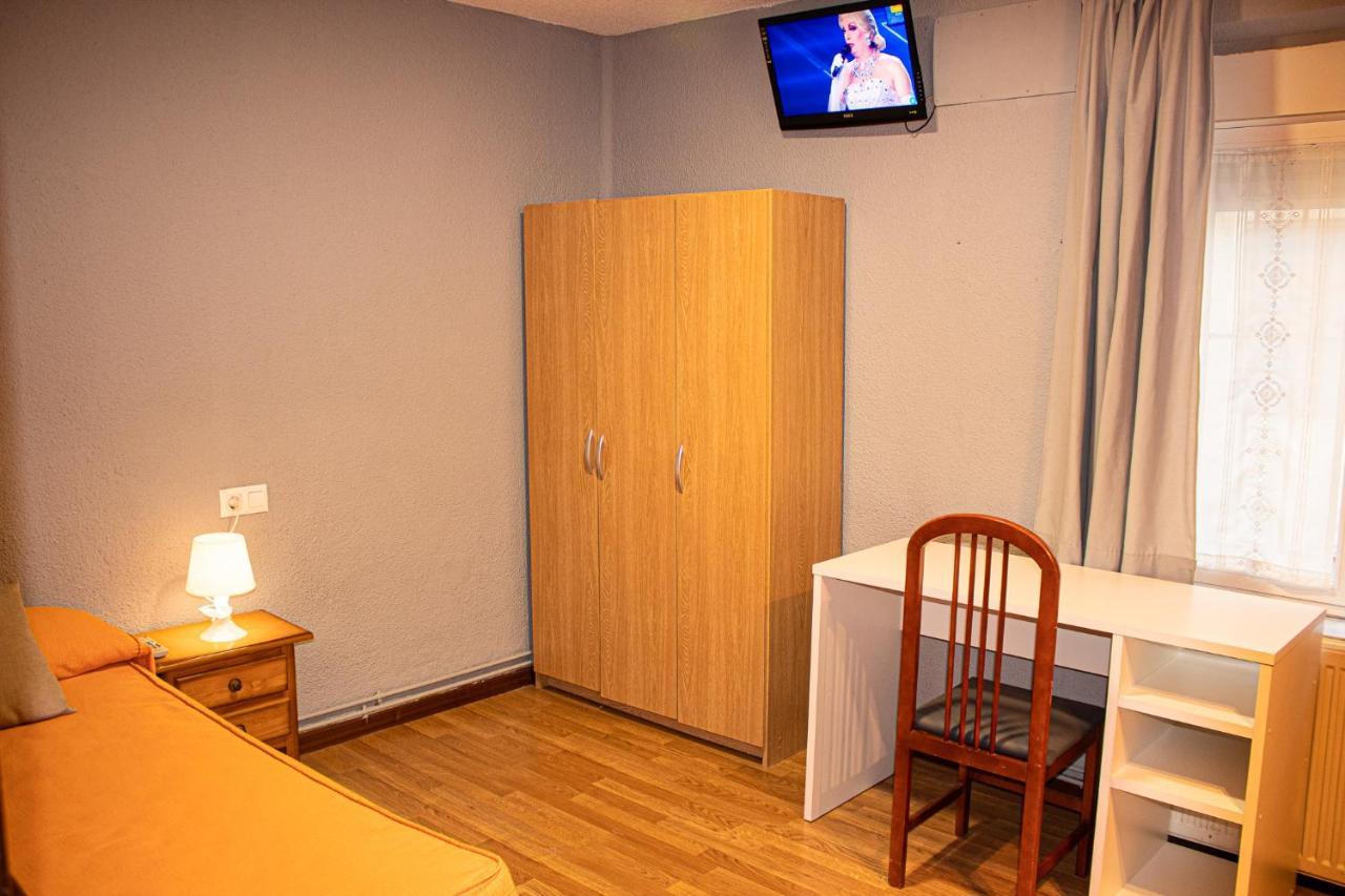 Residencia Salamanca Universitaria Hotel Ngoại thất bức ảnh